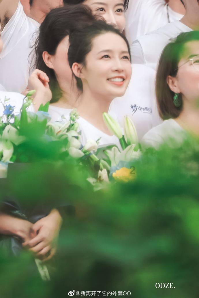 摇滚乐团的装扮